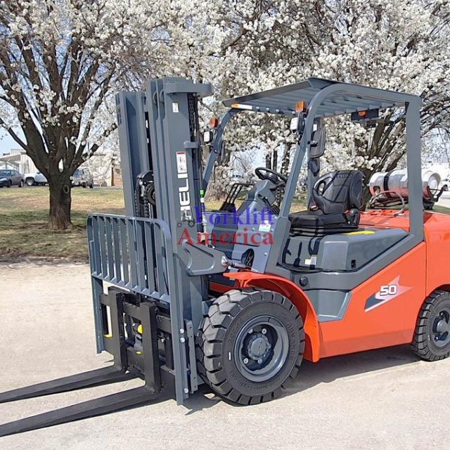 heli-CPYD50-KUH-10000-lb-pneumatic-forklift-st-louis-missoui-4